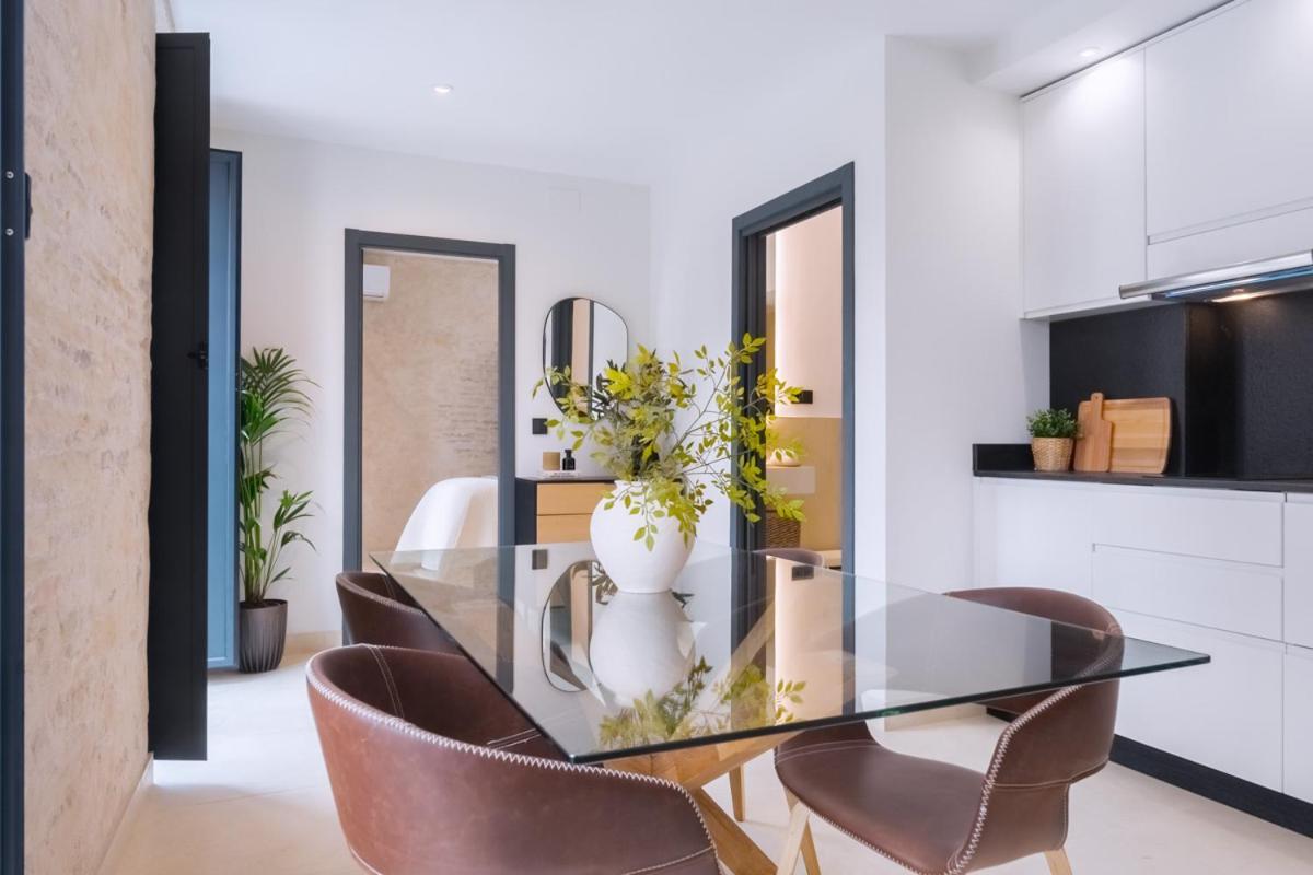 Luxury Overlooking Casa Pilatos Siviglia